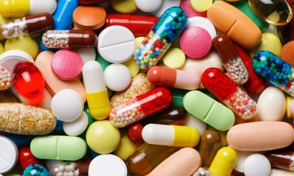 Plašs zāļu klāsts pret cistītu sievietēm